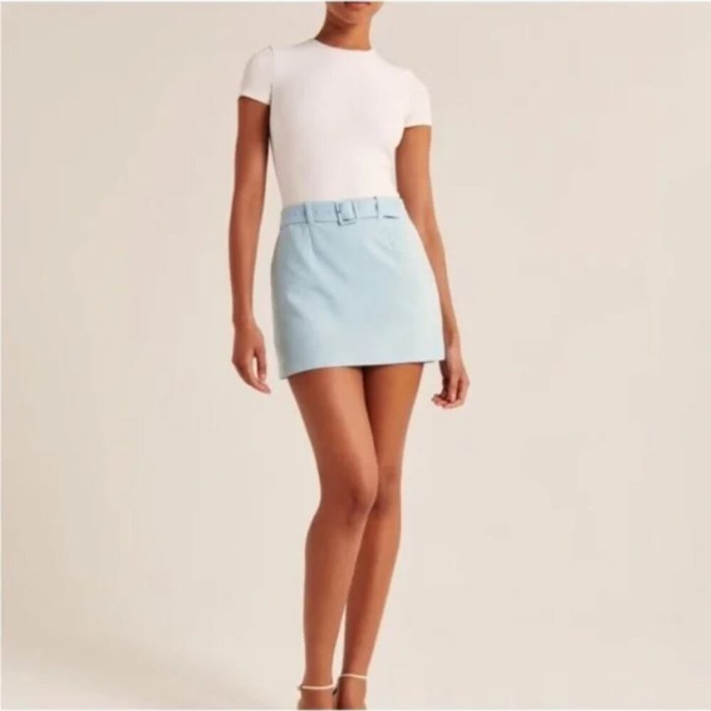 Abercrombie & Fitch Light Blue Belted Skort Size Small / 4-6